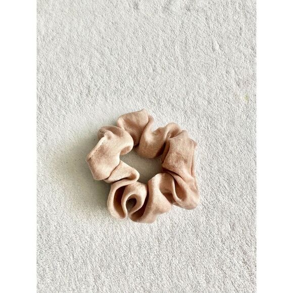 Beige color hair scrunchie accessories - Picture 1 of 2